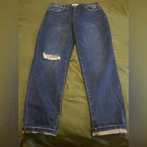 High rise boyfriend jeans